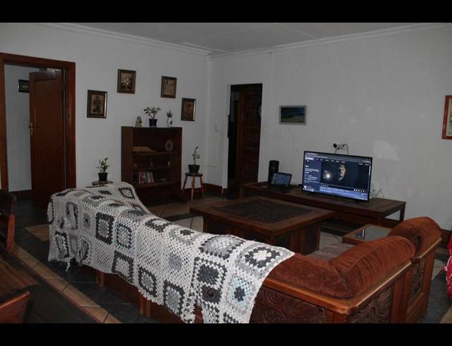 3 BEDROOM HOUSE FOR SALE IN KENSINGTON